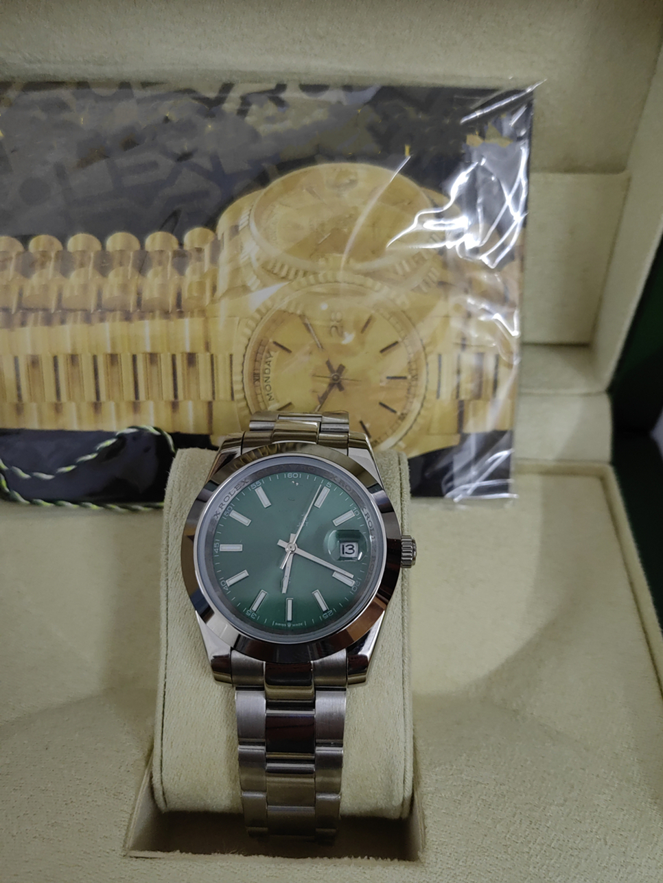 With Box Papers high-quality Watch 40mm 18k Yellow Gold Movement Automatic Mens GD Bracelet Men's Watches 281300, Style 5
With Box Papers high-quality Watch 40mm 18k Yellow Gold Movement Automatic Mens GD Bracelet Men's Watches 281300, Style 5
