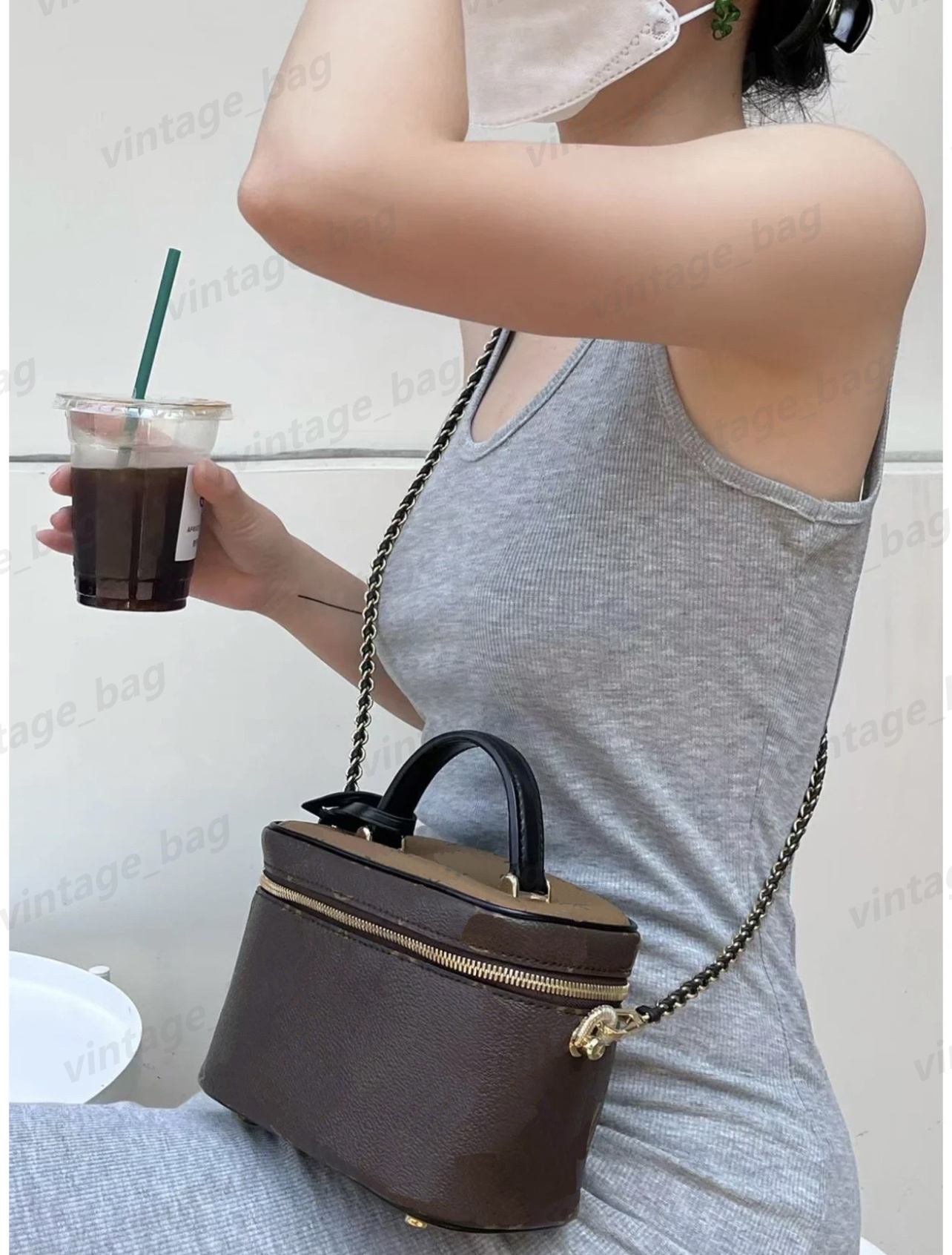 Nice vanity Bag Cosmetic Mini Pouch Toiletry bucket totes Embossed Giant Monograms Empreinte Reverse Handbag Makeup Wallet Cases Purse Nicolas Ghesquitere M45165
Nice vanity Bag Cosmetic Mini Pouch Toiletry bucket totes Embossed Giant Monograms Empreinte Reverse Handbag Makeup Wallet Cases Purse Nicolas Ghesquitere M45165