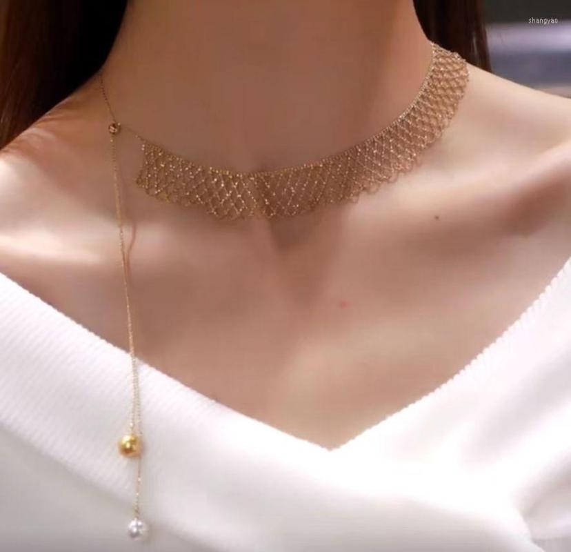 Chains High Quality Pearl Cross Woven Necklace Skirt Lace Neck Chain Ins Luxury Grade Clavicle Tail Double Pearls Adjustable
Chains High Quality Pearl Cross Woven Necklace Skirt Lace Neck Chain Ins Luxury Grade Clavicle Tail Double Pearls Adjustable