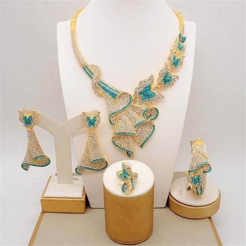 Wedding Jewelry Sets Italian Dubai Gold plated Necklace Set Simple Ring Bracelet Earrings African Women party Accessory 221109
Wedding Jewelry Sets Italian Dubai Gold plated Necklace Set Simple Ring Bracelet Earrings African Women party Accessory 221109