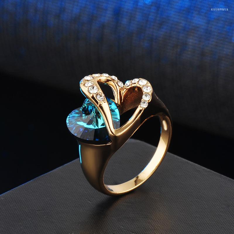 Wedding Rings Trendy Eternal Blue Heart Of Ocean Zircon Ring Classic Fashion Women Luxurious Sweet Love Engagement Jewellery
Wedding Rings Trendy Eternal Blue Heart Of Ocean Zircon Ring Classic Fashion Women Luxurious Sweet Love Engagement Jewellery