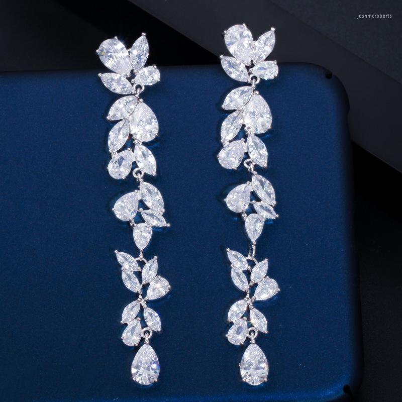 Dangle Earrings 8cm Elegant Long Drop For Women White Cubic Zirconia Statement Leaf Wedding Party 
Dangle Earrings 8cm Elegant Long Drop For Women White Cubic Zirconia Statement Leaf Wedding Party