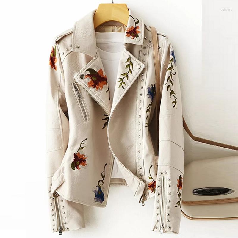 Women' Leather Women Jacket Retro Floral Print Embroidery Faux Coat Turndown Collar Pu Motorcycle Black Punk Outerwear ZZ602
Women' Leather Women Jacket Retro Floral Print Embroidery Faux Coat Turndown Collar Pu Motorcycle Black Punk Outerwear ZZ602