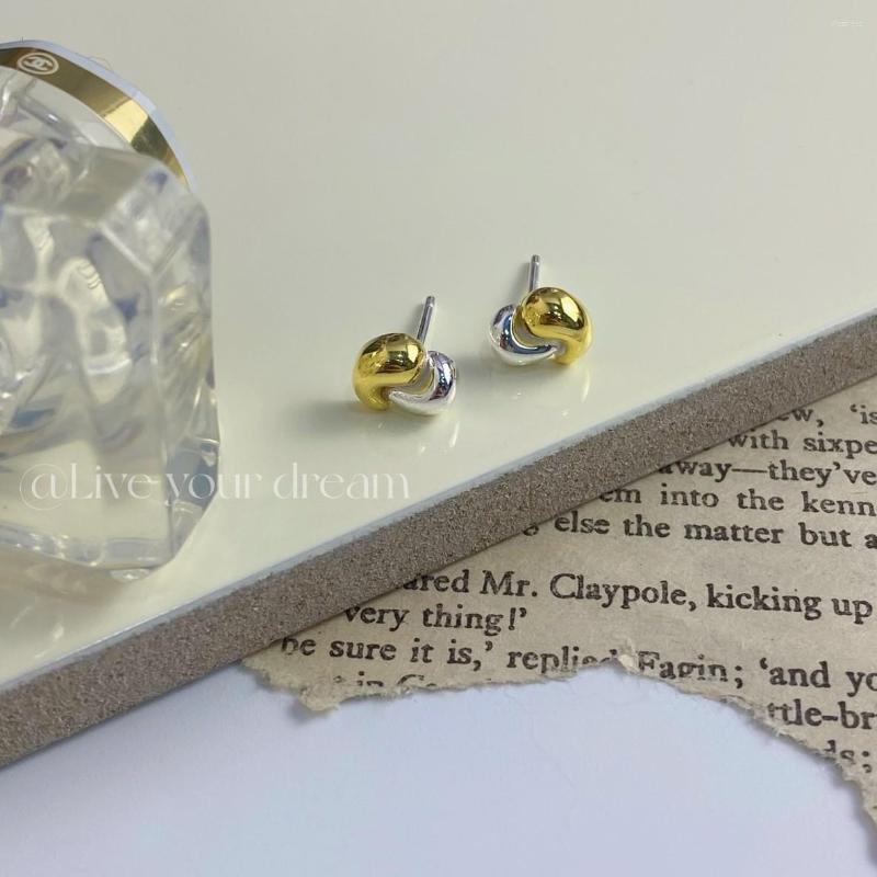 Stud Earrings S925 Sterling Silver Korean Version Of And Gold Beanie Are Fashionable Versatile
Stud Earrings S925 Sterling Silver Korean Version Of And Gold Beanie Are Fashionable Versatile
