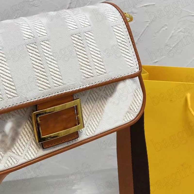 Fendace Womens Multicolor Iconic Baguette Fabric Bags Luxurys Designers White Colorful Canvas Shoulder handbag Crossbody Tote Pouch Wallet Purse U07L, For make up difference fees;no bag
Fendace Womens Multicolor Iconic Baguette Fabric Bags Luxurys Designers White Colorful Canvas Shoulder handbag Crossbody Tote Pouch Wallet Purse U07L, For make up difference fees;no bag