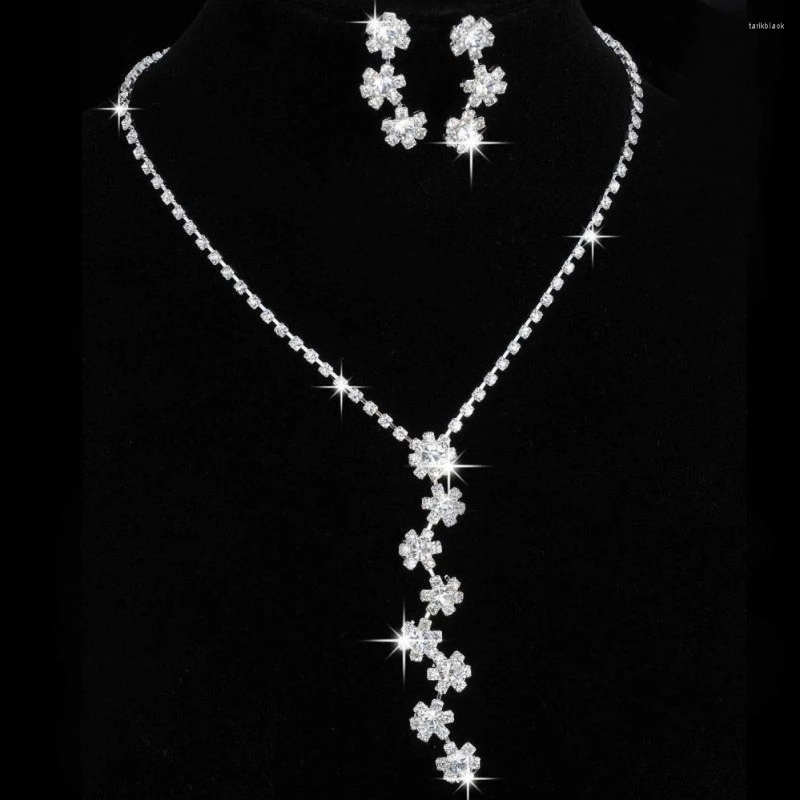 Necklace Earrings Set Fashion Banquet For Women Rhinestones Flowers Silver-plated Choker Wedding Dress Party Earring Ladies Gift, Picture shown
Necklace Earrings Set Fashion Banquet For Women Rhinestones Flowers Silver-plated Choker Wedding Dress Party Earring Ladies Gift, Picture shown
