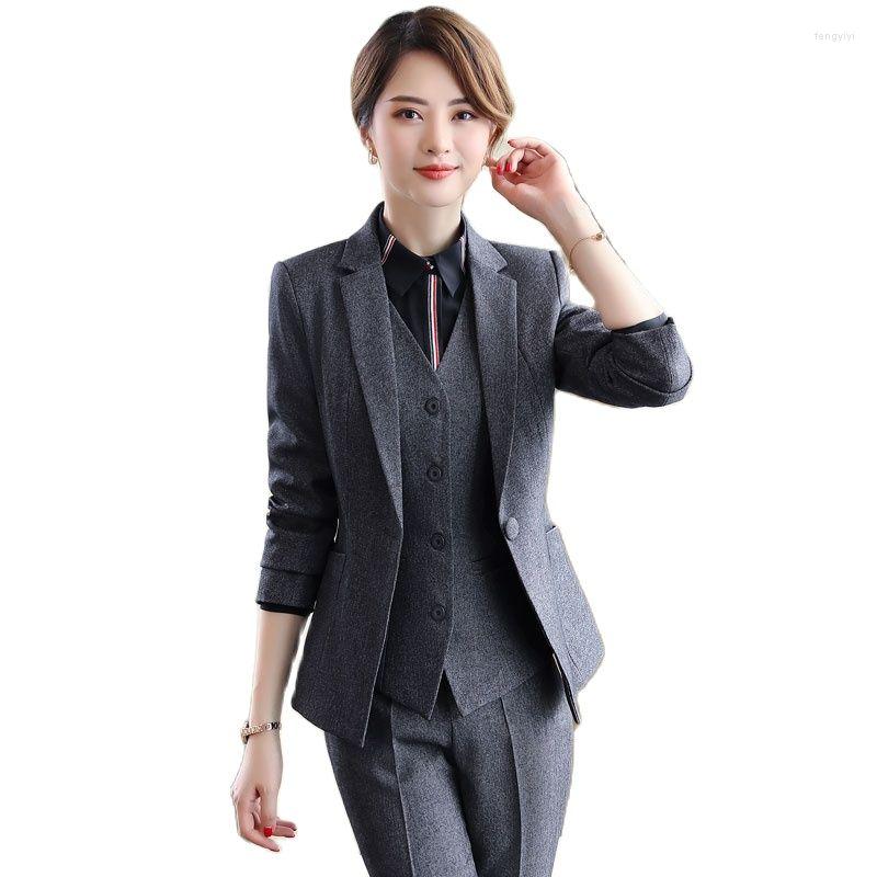 Women' Two Piece Pants Lenshin Quality Office Set Ladies Work Wear Women Big Pocket Pant Suits Formal Female Blazer Jacket Vest Trousers 3, 3 pieces black suit
Women' Two Piece Pants Lenshin Quality Office Set Ladies Work Wear Women Big Pocket Pant Suits Formal Female Blazer Jacket Vest Trousers 3, 3 pieces black suit