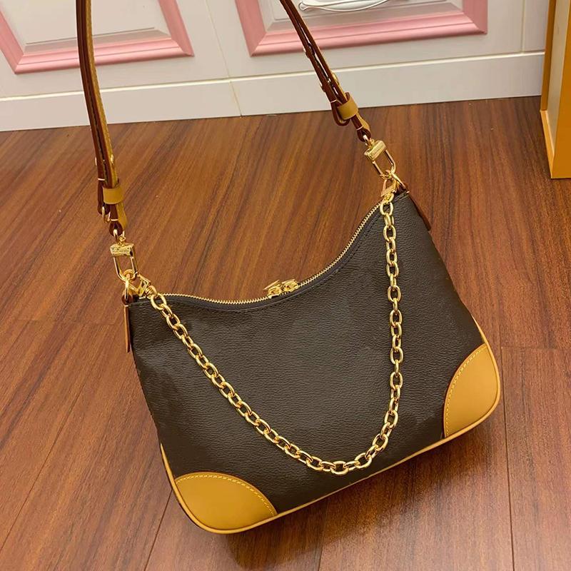 Designer Cow Horn Bag Classic Old Flower All over Printing Coated Canvas Collar Leather Trim Chain Underarm Bags Handheld Shoulder Bag Cross body Brown Black
Designer Cow Horn Bag Classic Old Flower All over Printing Coated Canvas Collar Leather Trim Chain Underarm Bags Handheld Shoulder Bag Cross body Brown Black