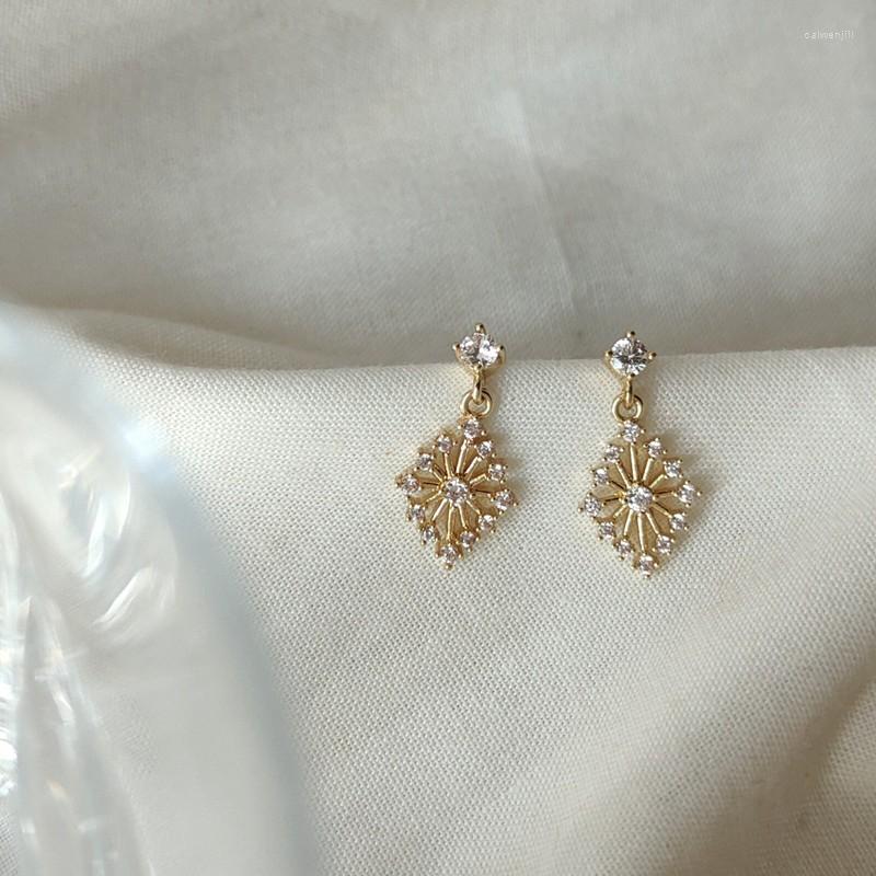 Dangle Earrings 2022 Contracted Senior Crystal Drop Fashion Geometric Hollow Women Fine Jewelry
Dangle Earrings 2022 Contracted Senior Crystal Drop Fashion Geometric Hollow Women Fine Jewelry