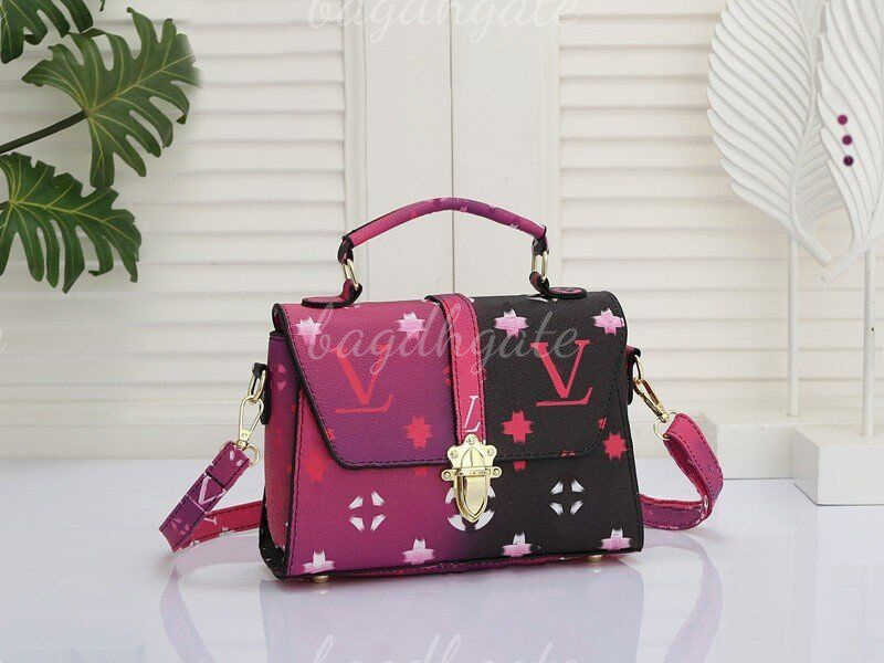 Lvity Designer Luxury Bag Multicolour Gradient One Handle victoire Women Shoulder Crossbody Mirror Quality Handbags Lady Purses, Justbox
Lvity Designer Luxury Bag Multicolour Gradient One Handle victoire Women Shoulder Crossbody Mirror Quality Handbags Lady Purses, Justbox