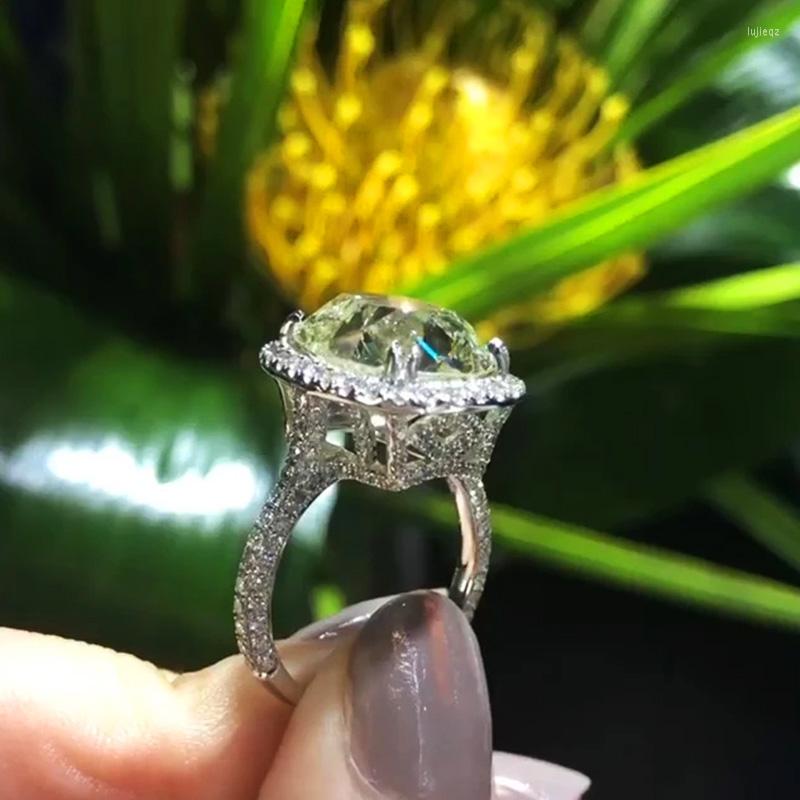 Wedding Rings Huitan Bling Crystal Cubic Zirconia For Women Luxury Engagement Proposal Accessories Fashion Elegant Lady's Jewelry
Wedding Rings Huitan Bling Crystal Cubic Zirconia For Women Luxury Engagement Proposal Accessories Fashion Elegant Lady's Jewelry