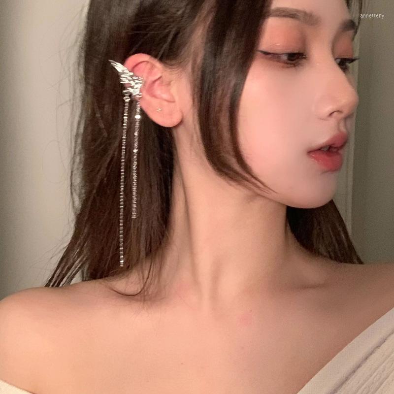 Backs Earrings 2022 Fashion Liquid Butterfly Wing Long Tassel Ear Clip No Piercing Earring Women Girls Trendy Korean Simple Cuff
Backs Earrings 2022 Fashion Liquid Butterfly Wing Long Tassel Ear Clip No Piercing Earring Women Girls Trendy Korean Simple Cuff