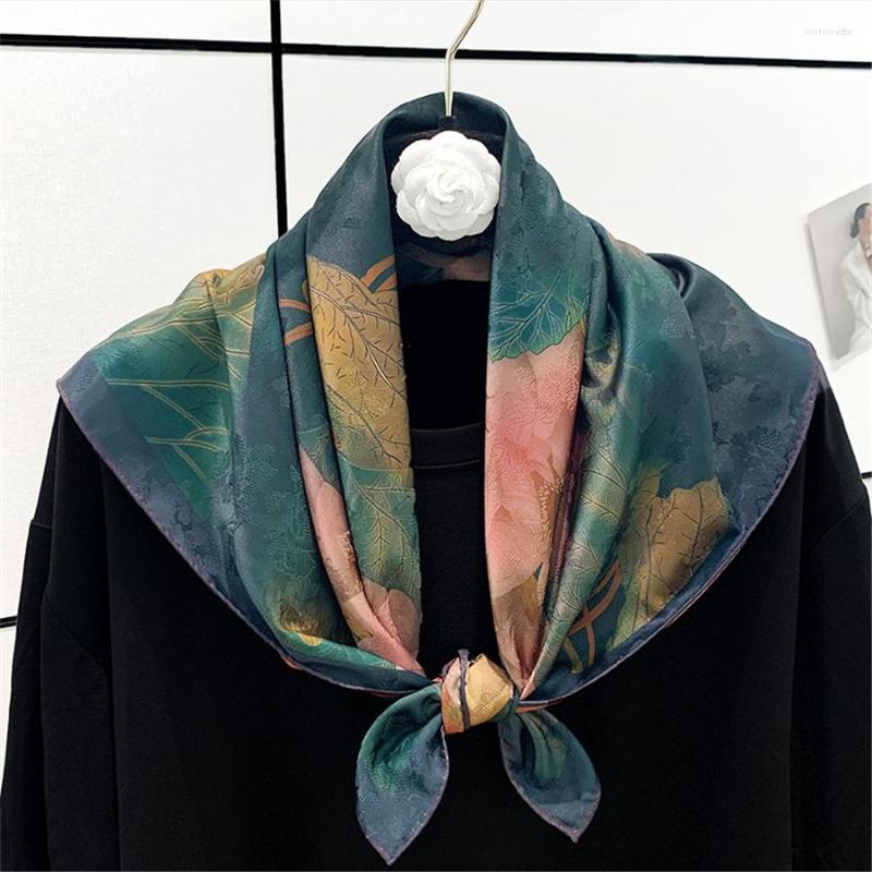 Scarves 2022 Double Sided Silk Satin Shawl Scarf Women Print Beach Stoles Headkerchief Hijab Femal Spring Design Wraps Tuban Bandana
Scarves 2022 Double Sided Silk Satin Shawl Scarf Women Print Beach Stoles Headkerchief Hijab Femal Spring Design Wraps Tuban Bandana