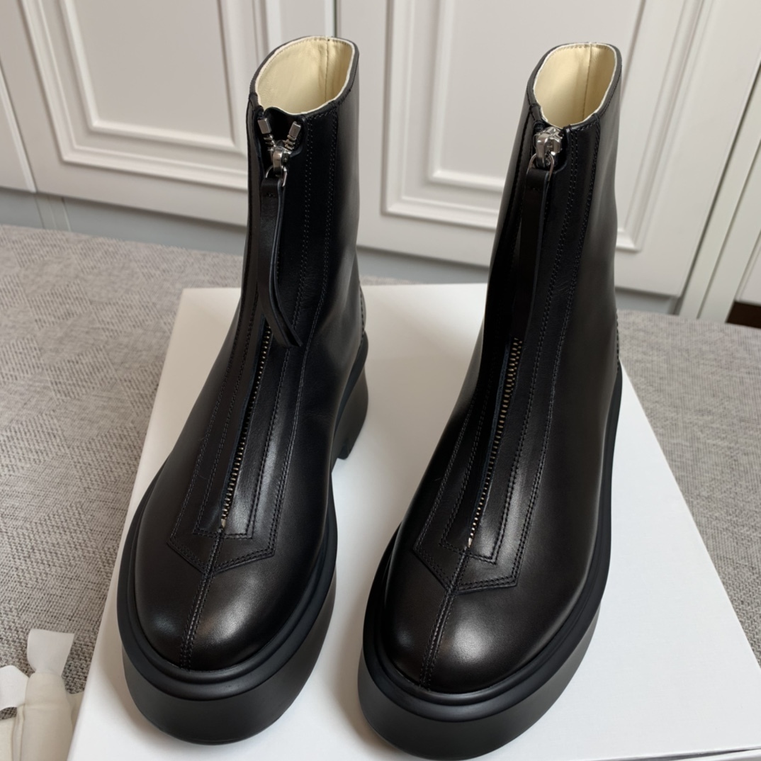 Boots High Quality Winter Real Leather Shoes Front Zipper Chelsea Ankle Platform 221114, Beige
Boots High Quality Winter Real Leather Shoes Front Zipper Chelsea Ankle Platform 221114, Beige