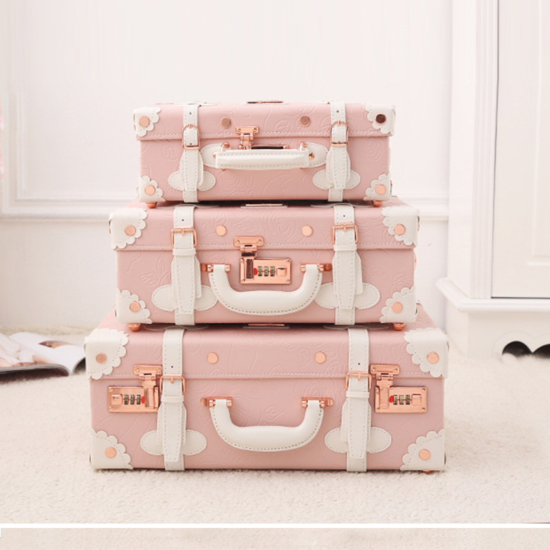 Suitcases 13" Fashion Pink Pu Leather Little Vintage Suitcase Lightweight Hand CarryOn Cute Girls Makeup Case Rose Gold Retro Suitcase 221114
Suitcases 13" Fashion Pink Pu Leather Little Vintage Suitcase Lightweight Hand CarryOn Cute Girls Makeup Case Rose Gold Retro Suitcase 221114