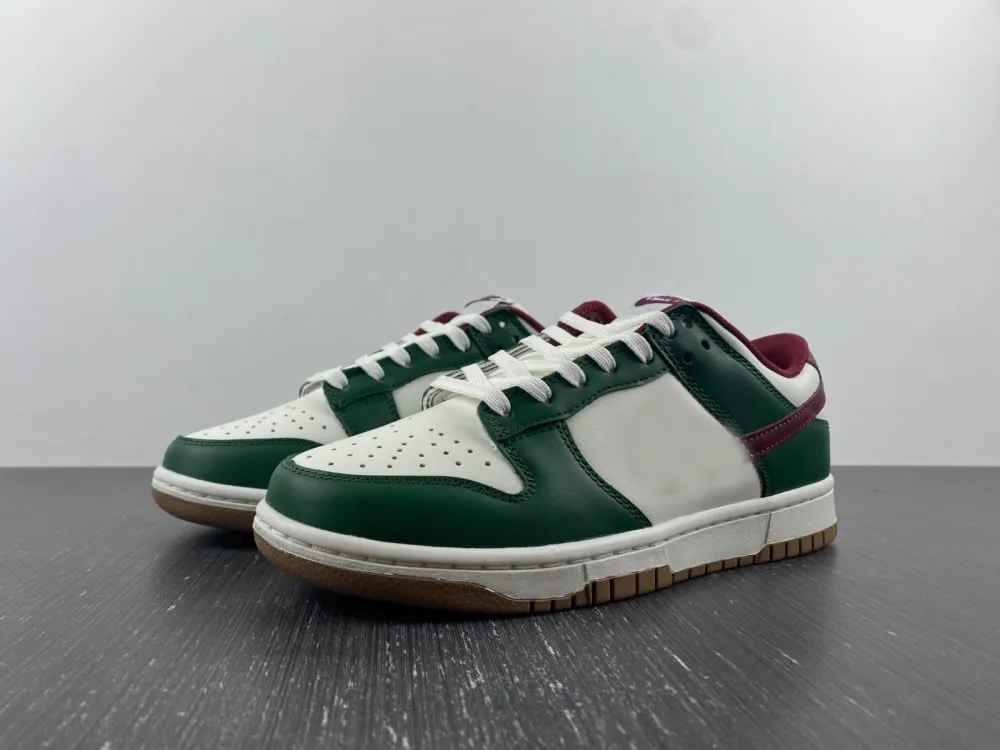 Motorcycle Boots 2022 Authentic New SB Low Gorge Green FB7160-161 Casual Shoes Women Men SB Gorge/Green White-Team Red-Gum Medium Brown Outdoor Sneakers
Motorcycle Boots 2022 Authentic New SB Low Gorge Green FB7160-161 Casual Shoes Women Men SB Gorge/Green White-Team Red-Gum Medium Brown Outdoor Sneakers