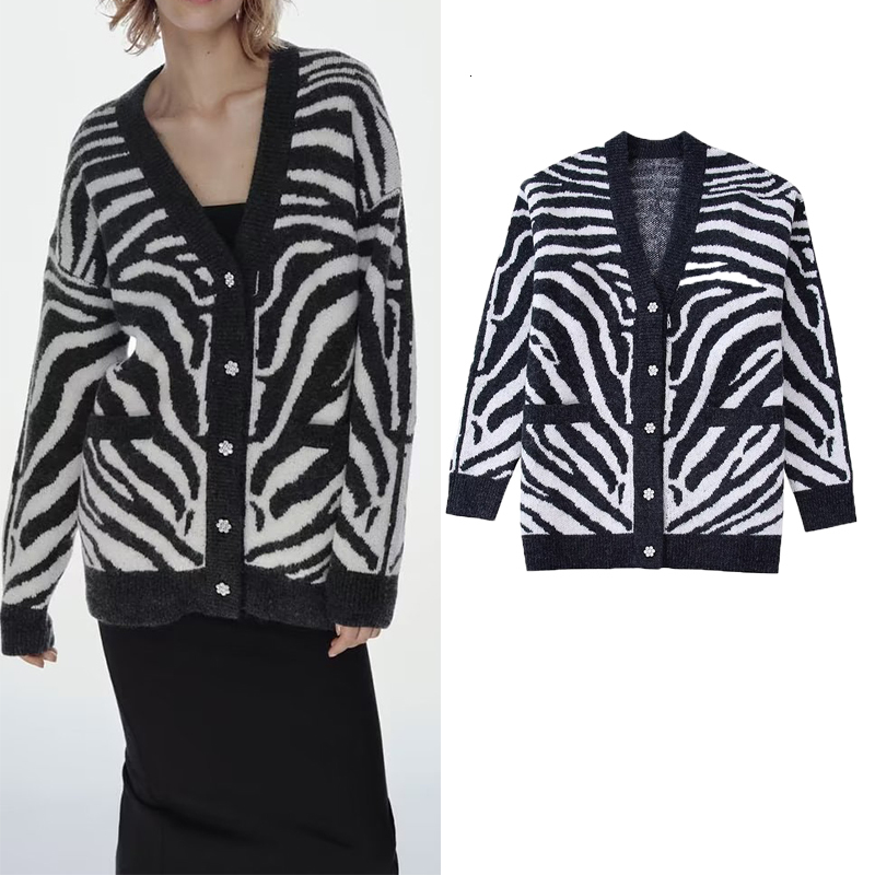 Women's Knits Tees AutumnWinter women's SingleBreasted loose zebra animal pattern jacquard knitted cardigan coat women 221111, 221230bb
Women's Knits Tees AutumnWinter women's SingleBreasted loose zebra animal pattern jacquard knitted cardigan coat women 221111, 221230bb