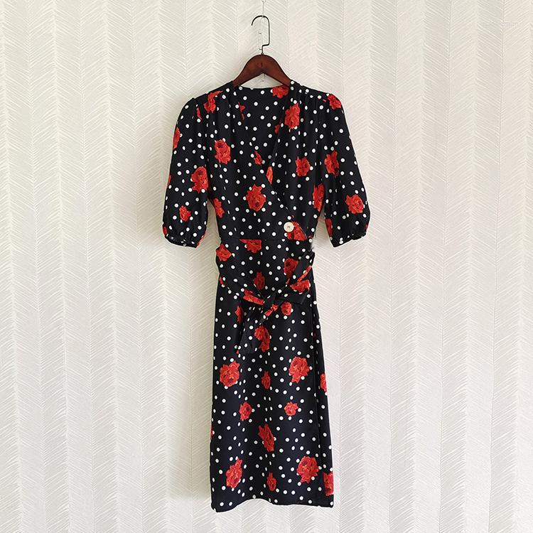 Party Dresses Dot Print Summer Puff Sleeves V-Neck Woman Dress Black Color Elegant Office Casual Belt A-Line Work Clothes
Party Dresses Dot Print Summer Puff Sleeves V-Neck Woman Dress Black Color Elegant Office Casual Belt A-Line Work Clothes