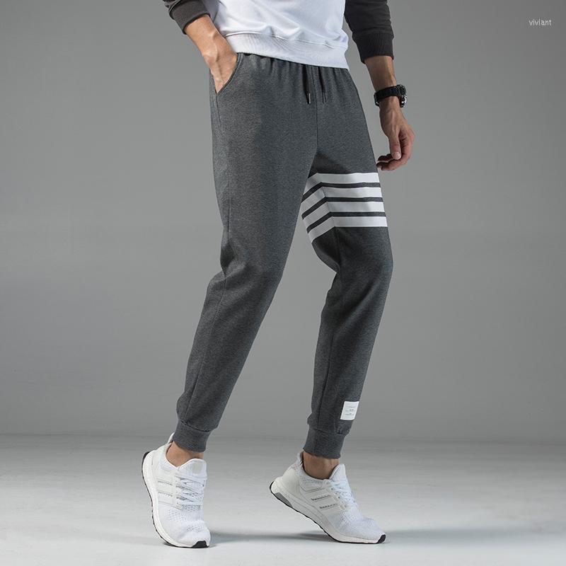 Men's Pants 2022 Autumn And Winter Men's Casual Loose Running Sports Harlan Nine-point Beam Knit 1589, Black
Men's Pants 2022 Autumn And Winter Men's Casual Loose Running Sports Harlan Nine-point Beam Knit 1589, Black