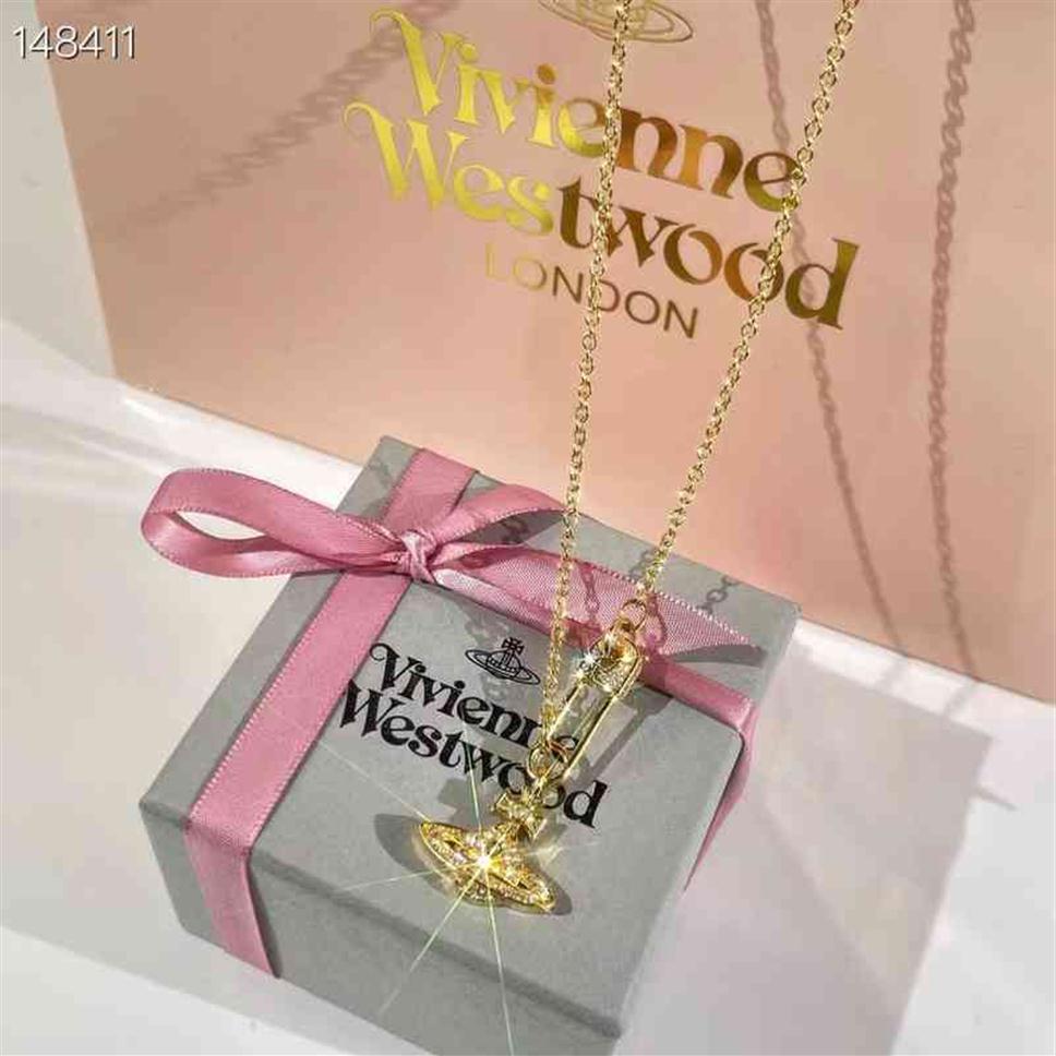 Western Empress Dowager Net Red Same Minority Design Saturn Diamond Brooch Necklace Small Fragrance Clavicle Chain Female Generation309Z
Western Empress Dowager Net Red Same Minority Design Saturn Diamond Brooch Necklace Small Fragrance Clavicle Chain Female Generation309Z