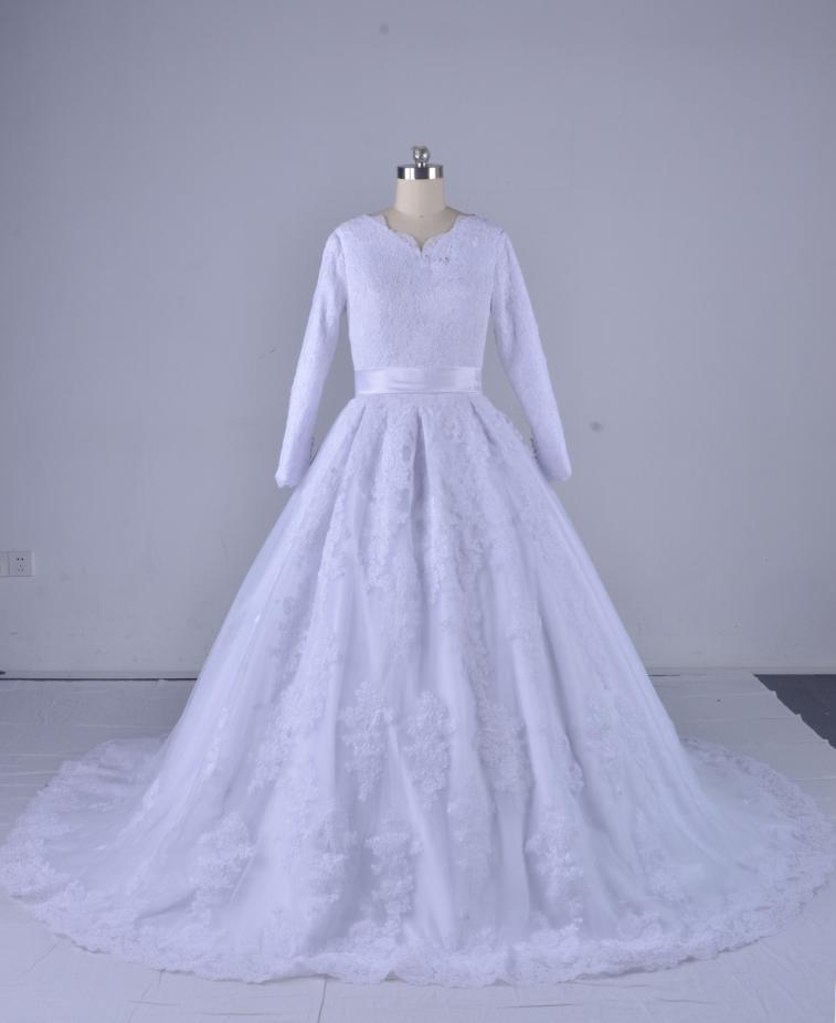 2018 Muslim Wedding Dresses with Long Sleeves Lace Appliqued Chapel Train With Satin Ribbon Bridal Gowns1658259, White
2018 Muslim Wedding Dresses with Long Sleeves Lace Appliqued Chapel Train With Satin Ribbon Bridal Gowns1658259, White