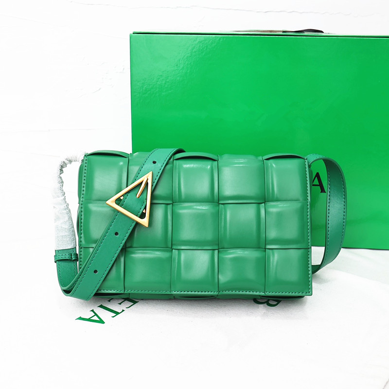 Vntage woven leather bag PADDED CASSETTE Cleo tote Luxury Women's mens Designer purses with shoulder straps satchel handbag Hobo Crossbody Metal Brand Buckle Bags, Purple
Vntage woven leather bag PADDED CASSETTE Cleo tote Luxury Women's mens Designer purses with shoulder straps satchel handbag Hobo Crossbody Metal Brand Buckle Bags, Purple