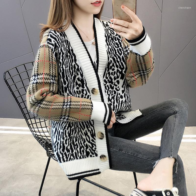 Women' Knits 2022 Loose And Lazy Retro Jacket Female Korean Version With Leopard-print Knitted Cardigan Top, Picture color
Women' Knits 2022 Loose And Lazy Retro Jacket Female Korean Version With Leopard-print Knitted Cardigan Top, Picture color
