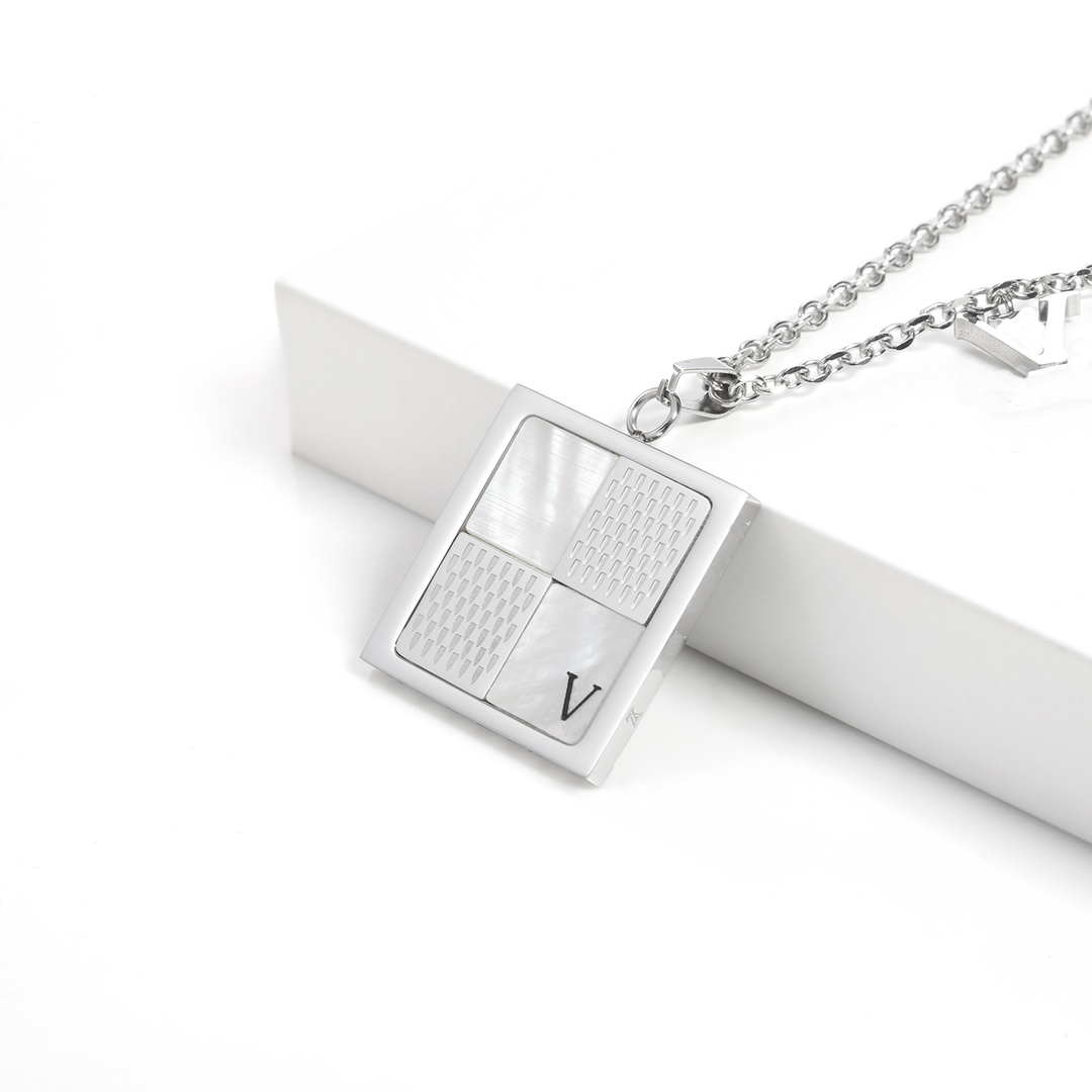 Fashion Unisex Style Silver Plated Necklaces Classic Luxury Design Brand Pendant Necklace Popular Selected Designer Jewelry Accessories Gifts For Men And Women
Fashion Unisex Style Silver Plated Necklaces Classic Luxury Design Brand Pendant Necklace Popular Selected Designer Jewelry Accessories Gifts For Men And Women