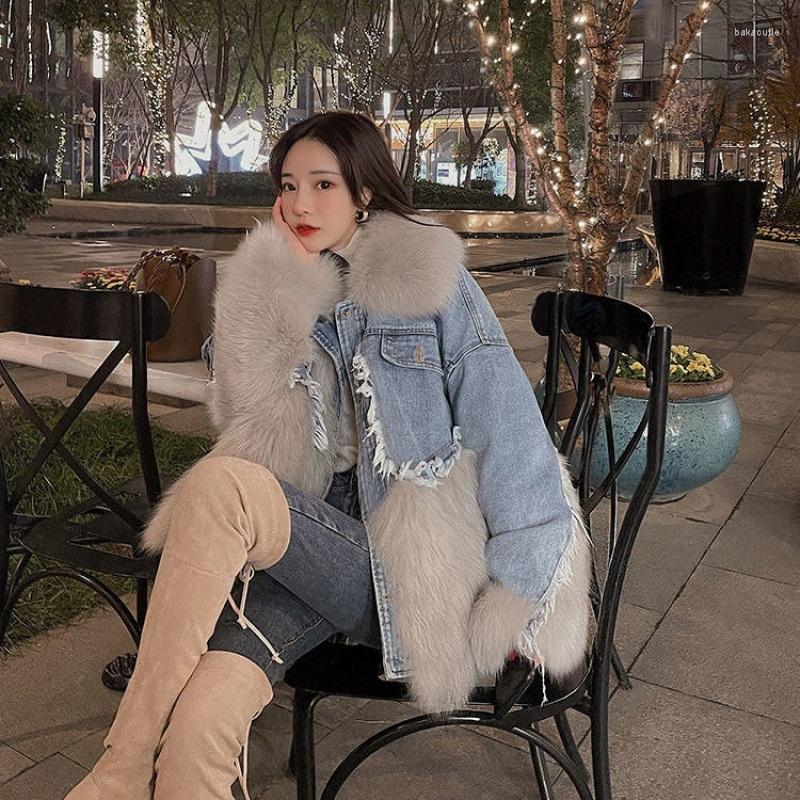 Women' Fur 2022 Autumn And Winter Women' Cow Stitching Young Fashion Parka Quilted Large Collar Faux Cotton Coat
Women' Fur 2022 Autumn And Winter Women' Cow Stitching Young Fashion Parka Quilted Large Collar Faux Cotton Coat