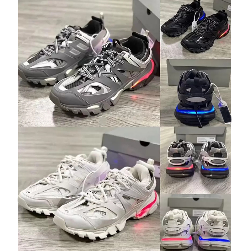 Stylish casual shoe Triple S 3.0 Grey Orange Black Men's sneaker Tess S. Gomma Trek 2023 Women's Outdoor Size 35-46 Original box and dust bag
Stylish casual shoe Triple S 3.0 Grey Orange Black Men's sneaker Tess S. Gomma Trek 2023 Women's Outdoor Size 35-46 Original box and dust bag