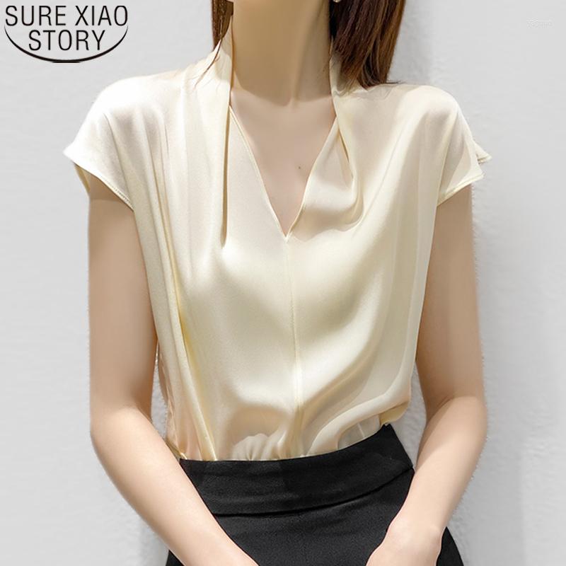 Women' Blouses Women Tops French Style Office Lady Fashion Satin Blouse Short Sleeve Silk Shirt Female V-neck 2022 Summer Blusas 15627, Black
Women' Blouses Women Tops French Style Office Lady Fashion Satin Blouse Short Sleeve Silk Shirt Female V-neck 2022 Summer Blusas 15627, Black