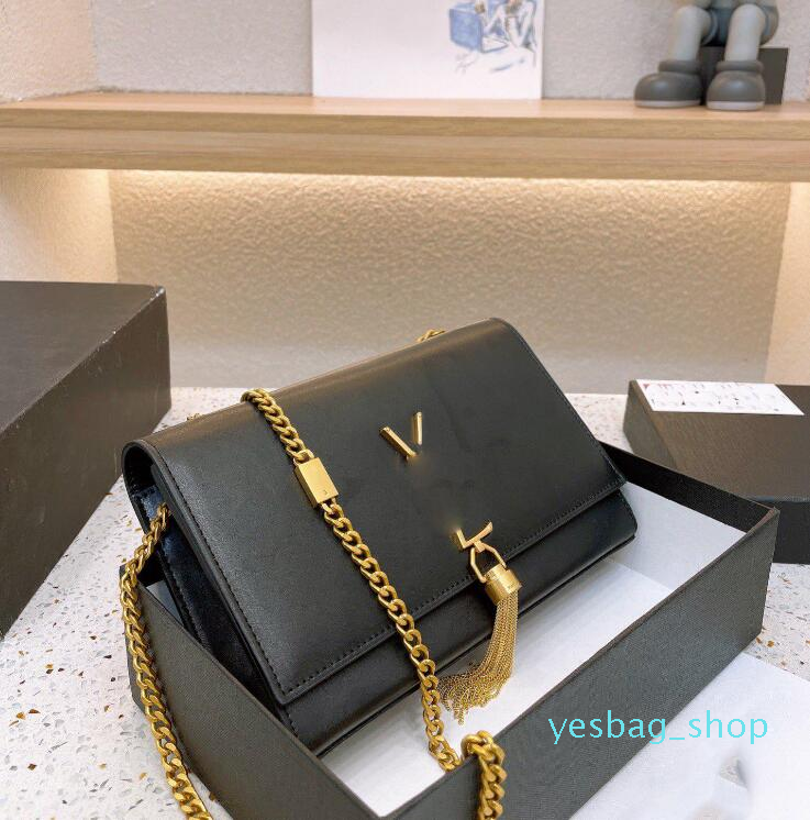 women's designers shoulder bag Luxury tote purse handbag message bags cluth top quality classic Genuine leather fashion Kate Gold chain Size, Red
women's designers shoulder bag Luxury tote purse handbag message bags cluth top quality classic Genuine leather fashion Kate Gold chain Size, Red