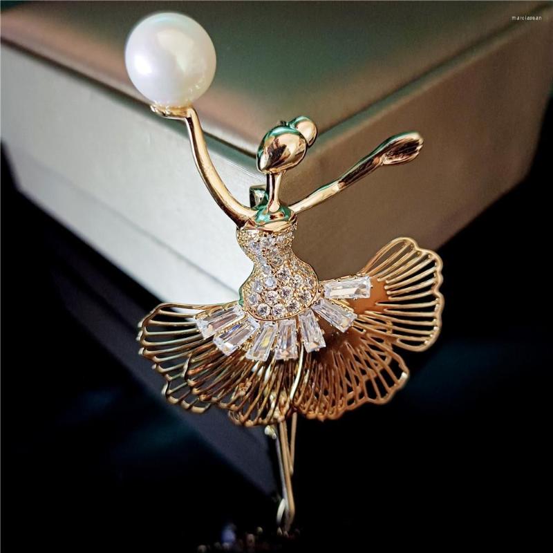Brooches Elegant Temperament Copper Dancing Girl Brooch Pearl Ballet Lady Dress Accessories Corsage
Brooches Elegant Temperament Copper Dancing Girl Brooch Pearl Ballet Lady Dress Accessories Corsage