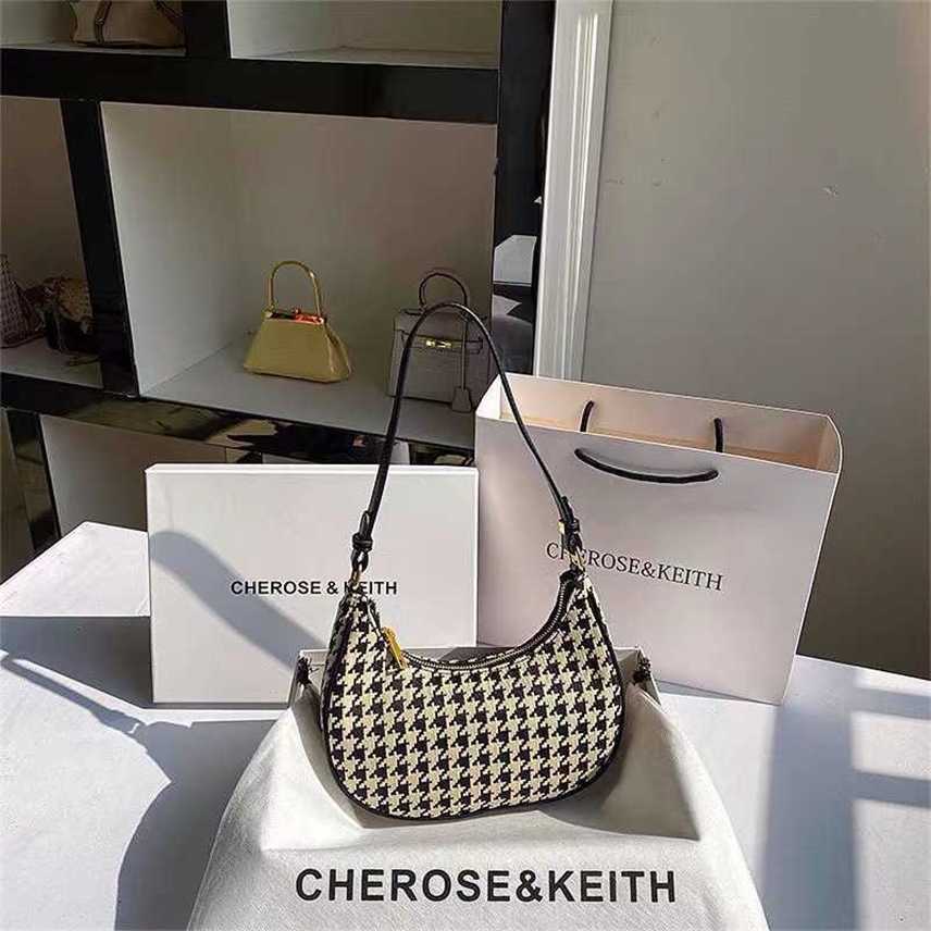 Messenger Bags Premium Pocket Girl 2022 New Bag Spring and Summer Sheet, Thousand bird shaped crescent bag
Messenger Bags Premium Pocket Girl 2022 New Bag Spring and Summer Sheet, Thousand bird shaped crescent bag