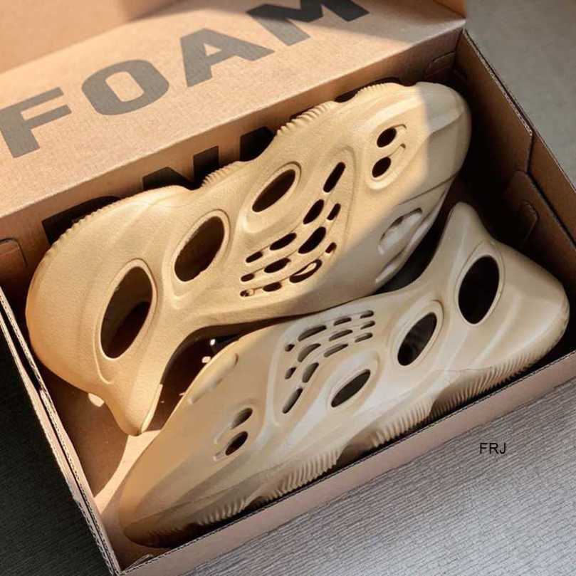 Designer Yeesys Slippers Slides Foam Rubber Coconut Sandals Hole Shoes Earth Yellow Ochre New Outdoor Excrement Feeling Beach Mens, Sand
Designer Yeesys Slippers Slides Foam Rubber Coconut Sandals Hole Shoes Earth Yellow Ochre New Outdoor Excrement Feeling Beach Mens, Sand