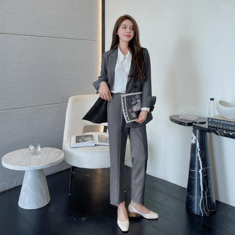 Women' Two Piece Pants Elegant Office Women' Suit Two-Piece Sets 2022 Autumn Winter Solid Blazers Jacket Female Outfit Casual Trousers, Gray
Women' Two Piece Pants Elegant Office Women' Suit Two-Piece Sets 2022 Autumn Winter Solid Blazers Jacket Female Outfit Casual Trousers, Gray