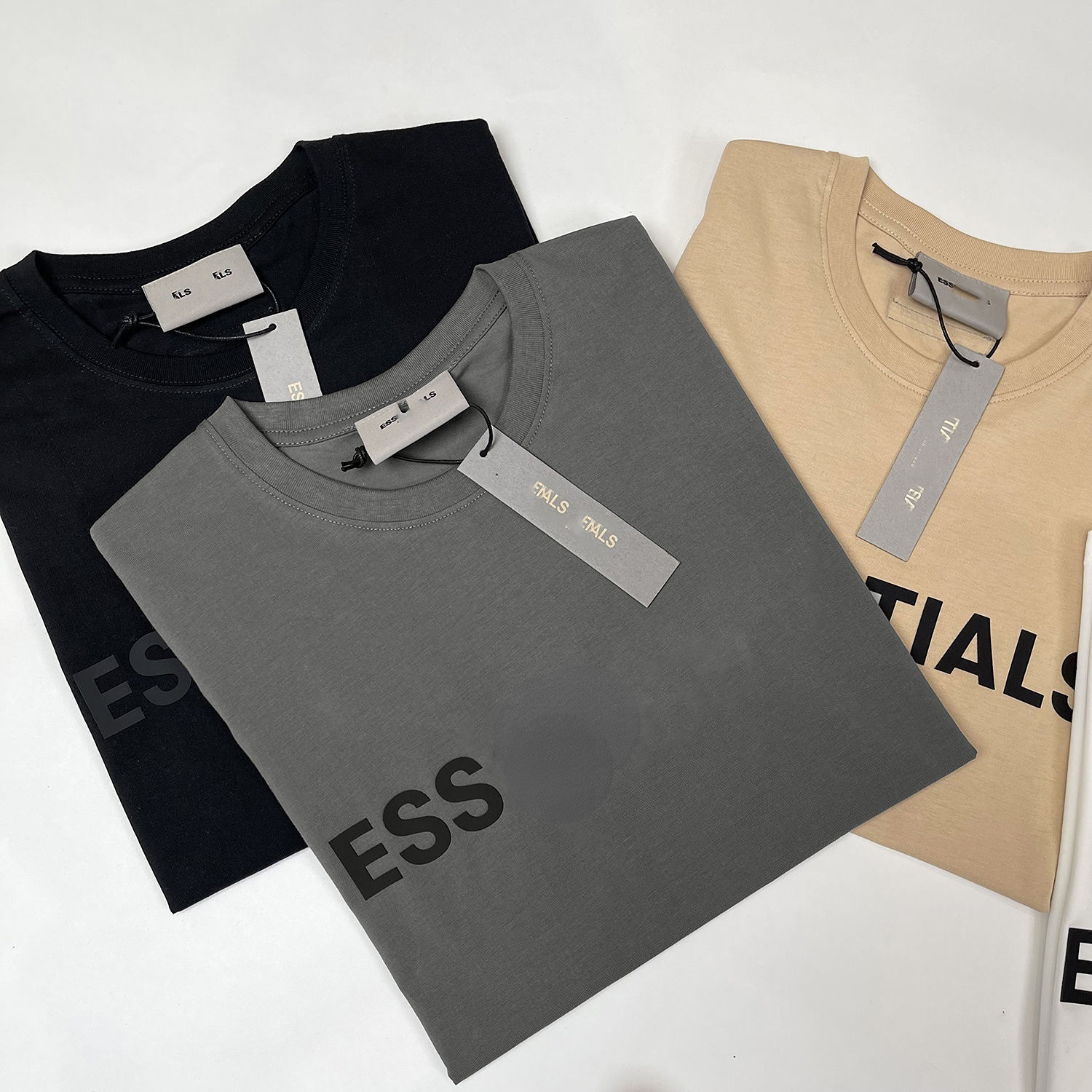 Mens T-shirts and polo shirts Fog double thread Essential three dimensional silica gel letter trend loose high street brand couple short sleeve top, Size do not sell
Mens T-shirts and polo shirts Fog double thread Essential three dimensional silica gel letter trend loose high street brand couple short sleeve top, Size do not sell