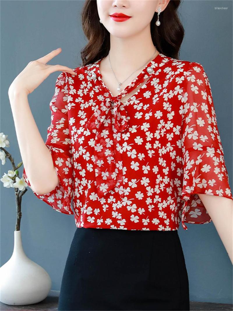 Women's Blouses Woman Summer Style Tops Lady Casual Short Flare Sleeve Bow Tie Collar Flower Printed Blusas SP1582, Black
Women's Blouses Woman Summer Style Tops Lady Casual Short Flare Sleeve Bow Tie Collar Flower Printed Blusas SP1582, Black