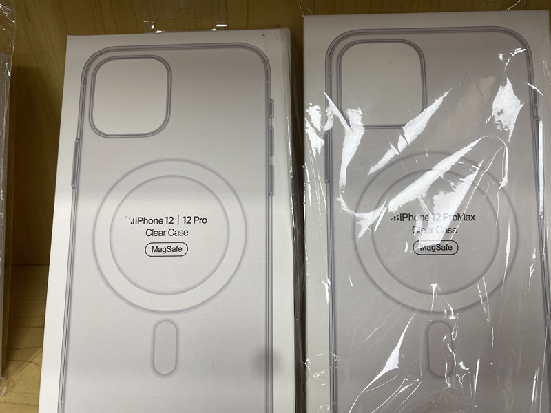 Magsoge Transparent Clear Acrylic Magnetic Shockproof Phone Cases for iPhone 14 13 12 11 Pro Max Mini XR XS X 8 7 Plus Compatible Magsafe Charger, White
Magsoge Transparent Clear Acrylic Magnetic Shockproof Phone Cases for iPhone 14 13 12 11 Pro Max Mini XR XS X 8 7 Plus Compatible Magsafe Charger, White