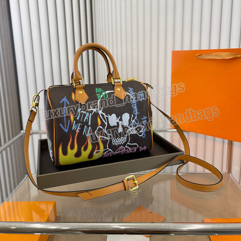 Designer Bags Luxury Brand Handbags Tote Bag Women Shoulder Boston Pillow Purses Letter Printing Crossbody Bags Classic Messenger Backpacks, Color 01
Designer Bags Luxury Brand Handbags Tote Bag Women Shoulder Boston Pillow Purses Letter Printing Crossbody Bags Classic Messenger Backpacks, Color 01