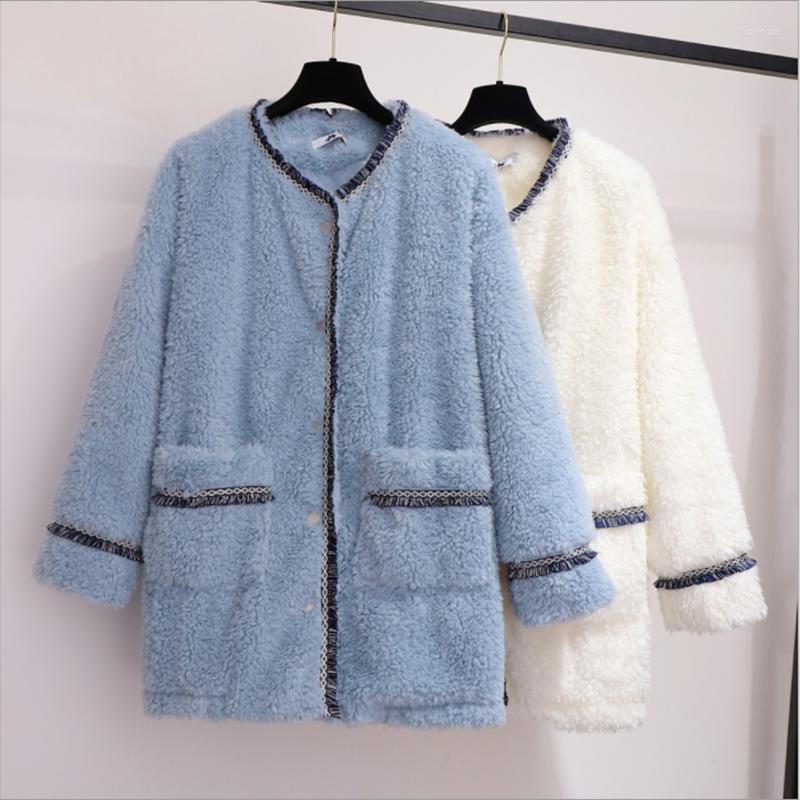 Women's Fur 2022Winter Womens Lamb Wool Coat Fashion Warm Small Fragrance Wind Jacket Loose Long Sleeves Ladies Outerwear Tops, White
Women's Fur 2022Winter Womens Lamb Wool Coat Fashion Warm Small Fragrance Wind Jacket Loose Long Sleeves Ladies Outerwear Tops, White