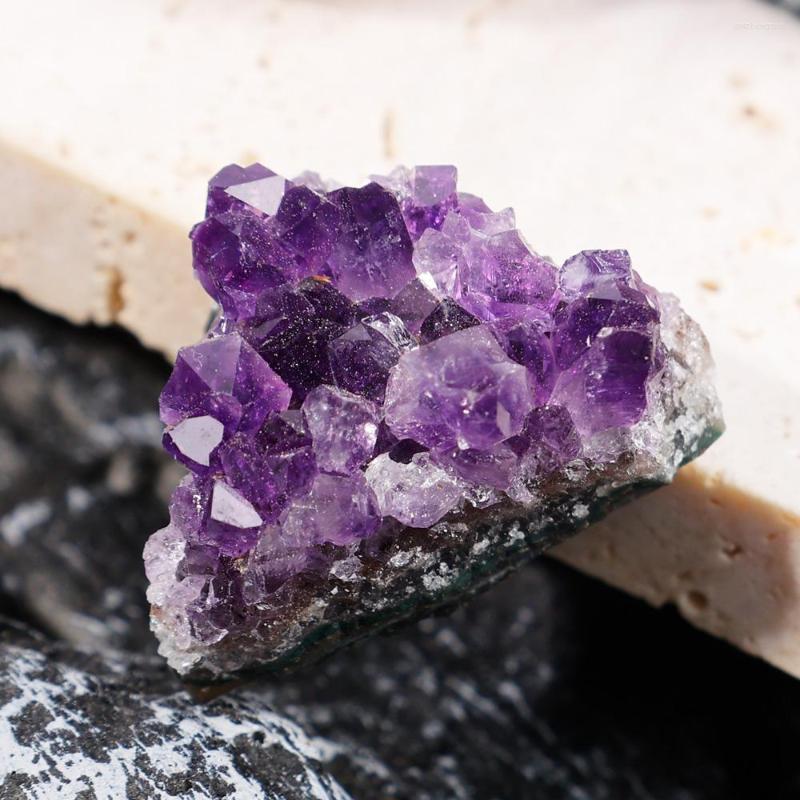 Charms Natural Stone Raw Amethyst Quartz Purple Crystal Cluster Healing Stones Specimen Home Decoration Crafts Jewelry DIY Ornament
Charms Natural Stone Raw Amethyst Quartz Purple Crystal Cluster Healing Stones Specimen Home Decoration Crafts Jewelry DIY Ornament