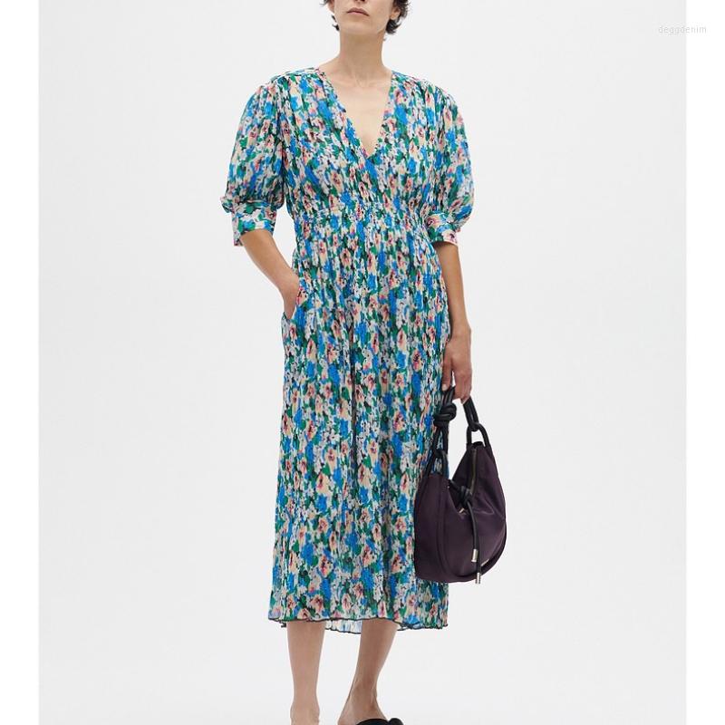 Party Dresses French Elegant Women V Neck Print Midi Dress High Waist Slim Puff Sleeve Pleated Robe Temperament Evening, Decor
Party Dresses French Elegant Women V Neck Print Midi Dress High Waist Slim Puff Sleeve Pleated Robe Temperament Evening, Decor