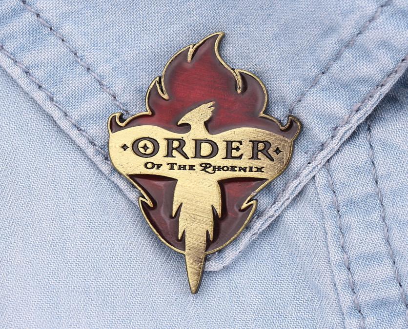 Whole 10 Pcs Film Hogwarts School Brooch For Lapel Metal Pin ORDER OF THE PHOENIX Fashion Flame Jewelry For Movie Fan Gift 2017275445
Whole 10 Pcs Film Hogwarts School Brooch For Lapel Metal Pin ORDER OF THE PHOENIX Fashion Flame Jewelry For Movie Fan Gift 2017275445