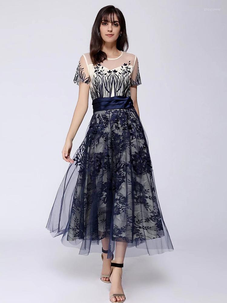 Party Dresses Fashion High Quality 2022 Summer Women' Midi Dress Elegant Vintage Workplace Casual Short Sleeves Embroidered, Multi
Party Dresses Fashion High Quality 2022 Summer Women' Midi Dress Elegant Vintage Workplace Casual Short Sleeves Embroidered, Multi