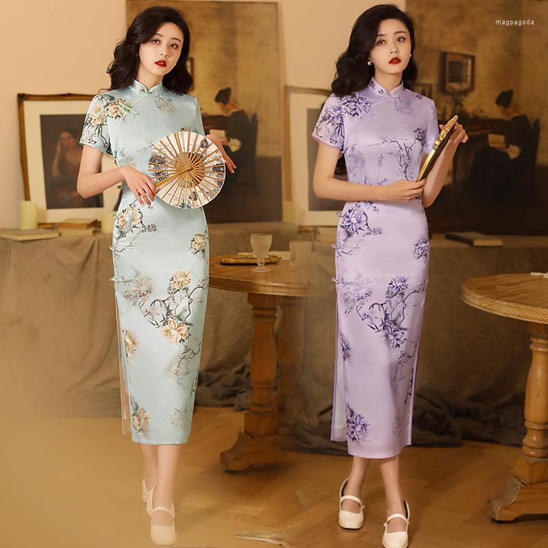 Ethnic Clothing Spring Summer Female Print Qipao Short Sleeve Women Party Dress Traditional Chinese Vintage Button Cheongsam
Ethnic Clothing Spring Summer Female Print Qipao Short Sleeve Women Party Dress Traditional Chinese Vintage Button Cheongsam