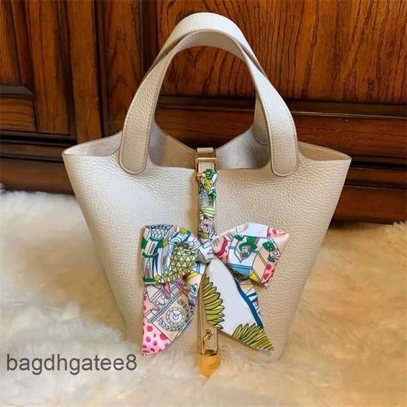 Birkins Medium Bag h Bags Picotin 2023 Vegetable Basket 22cm Locks Women s Fashion First Designer Layer Cowhide Leather Portable Bucketcvn Is4z, Golden brown
Birkins Medium Bag h Bags Picotin 2023 Vegetable Basket 22cm Locks Women s Fashion First Designer Layer Cowhide Leather Portable Bucketcvn Is4z, Golden brown