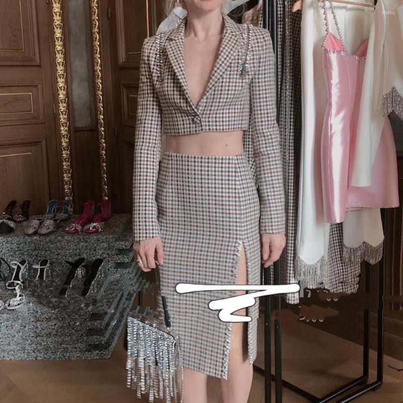 Women' Suits Luxury 2022FW Autumn High Quality Women Diamonds Plaid Short Blazer Coat For Ladies Fashion Jacket Ddxgz3 10.07, Khaki
Women' Suits Luxury 2022FW Autumn High Quality Women Diamonds Plaid Short Blazer Coat For Ladies Fashion Jacket Ddxgz3 10.07, Khaki