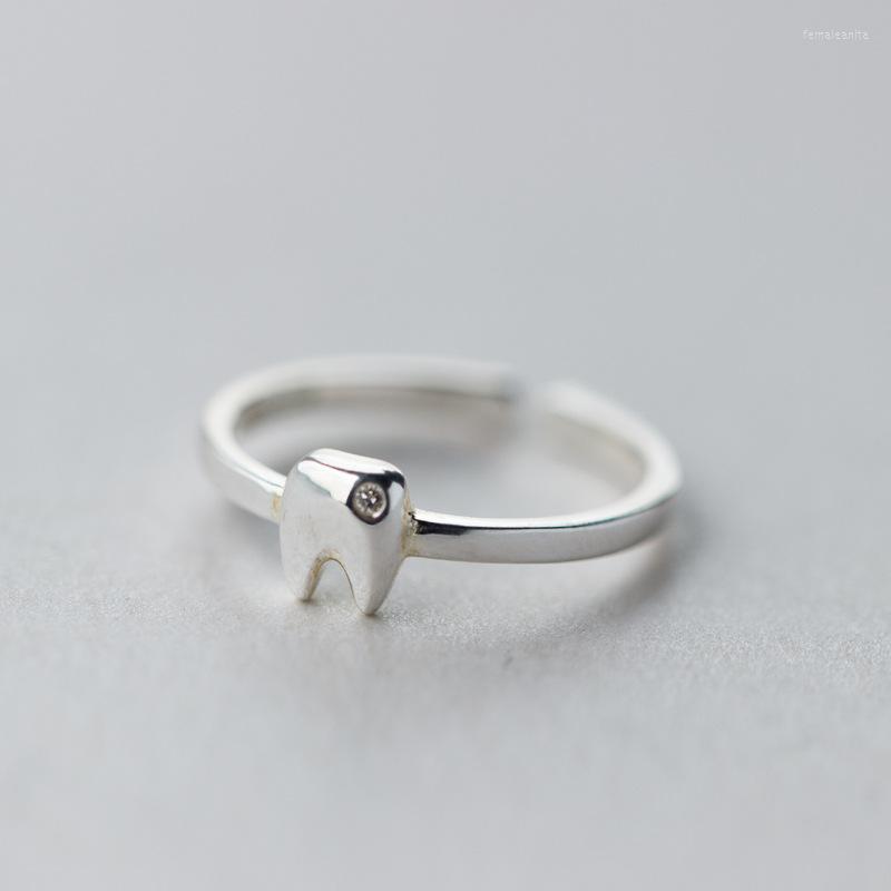 Wedding Rings Punk Vintage Tooth For Women Boho Female Charms Jewelry Men Antique Knuckle Ring Fashion Party Gift
Wedding Rings Punk Vintage Tooth For Women Boho Female Charms Jewelry Men Antique Knuckle Ring Fashion Party Gift
