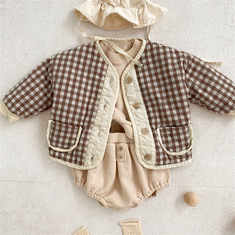 Rompers Toddler Baby Girl Cotton Clothes Autumn Winter Plaid VNeck Boy Cardigan Jacket for Infants Thick Warm Young Children's Clothing 221114, Z1369x
Rompers Toddler Baby Girl Cotton Clothes Autumn Winter Plaid VNeck Boy Cardigan Jacket for Infants Thick Warm Young Children's Clothing 221114, Z1369x